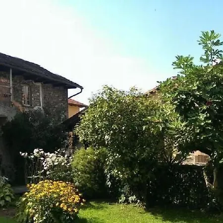 Corte Delle Camelie - Im Erdgeschoss By Interhome Apartament